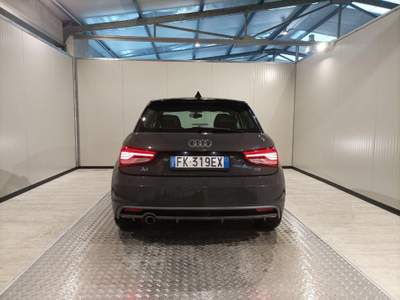 Audi A1 1.6 TDI 116 CV Sport Grigio usata Magenta