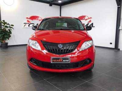 Lancia Ypsilon 1.0 FireFly 5 porte S&S Hybrid ADATTA A NEO PAT. Rosso usata Città della Pieve