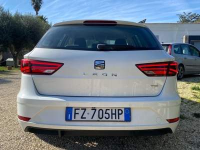 Seat Leon seat leon sportourer ST Bianco usata Francavilla Fontana
