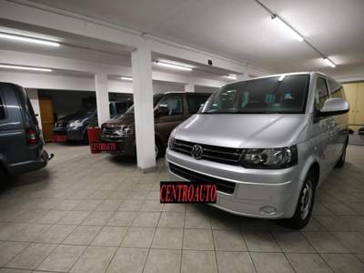 Volkswagen Multivan VW T5 2.0 Tdi 114cv 7 Posti Euro5  GTWebasto Klima Argento usata Manerbio