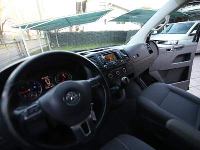 Volkswagen Multivan VW T5 2.0 tdi140cv 7PostiNavi Klima G.t eur5 Nero usata Manerbio