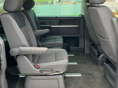 Volkswagen Multivan VW T5 2.0 Tdi 140cv7PostiWebastoEuro5KlimaNavi G.T Marrone usata Manerbio