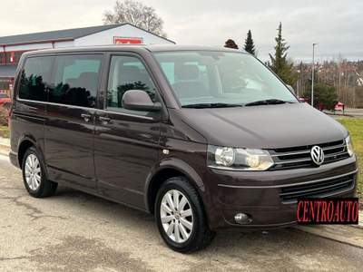 Volkswagen Multivan VW T5 2.0 Tdi 140cv7PostiEuro5WebastoKlimaNaviG.T Marrone usata Manerbio