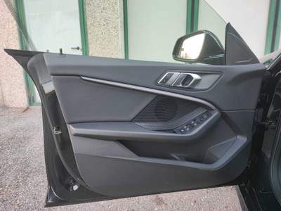 BMW Serie 2 Gran Coupé 218i PARI AL NUOVO GARANZIA E TAGLIANDO Nero usata BERNAREGGIO