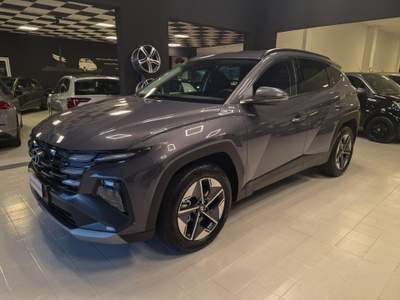 Hyundai Tucson 1.6 CRDI 48V DCT Business Km0 Nero usata TORINO