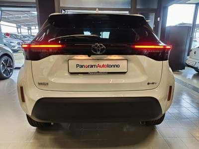 Toyota Yaris Cross 1.5 Hybrid 130 CV 5p.E-CVT AWD-i Trend Bianco usata TORINO