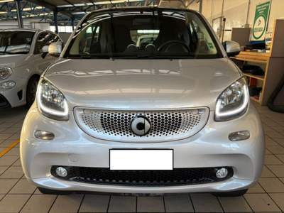 Smart ForTwo 70 1.0 Prime Argento usata Cassino