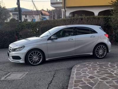 Mercedes-Benz Classe A cdi Premium auto E6 Ok Neopatentati Argento usata Ispra