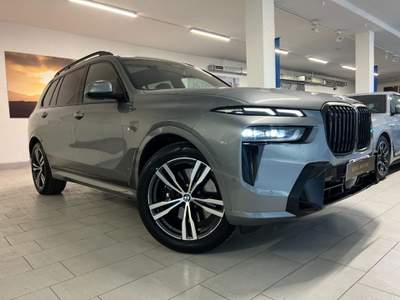 BMW X7 xDrive40d 48V Msport Pro 340cv + 21"/Tetto/FULL!! Grigio usata Rovereto