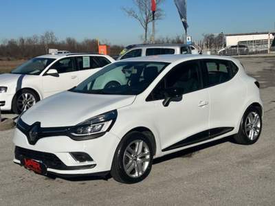 Renault Clio 90 CV GPL 5 porte "NEOPATENTATI" Bianco usata Beinette