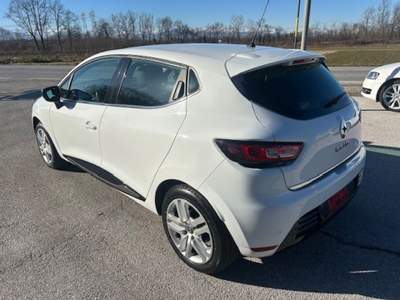 Renault Clio 90 CV GPL 5 porte "NEOPATENTATI" Bianco usata Beinette