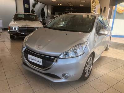 Peugeot 208 1° serie 1.2 VTi 82 CV 5 porte Allure Grigio usata Gambolò