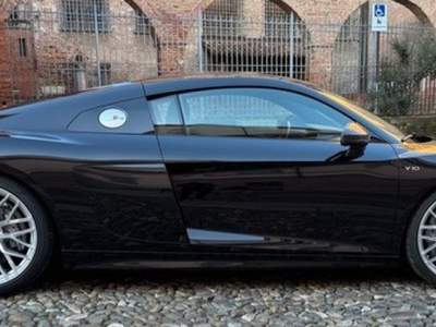 Audi R8 Coupé 5.2 FSI quattro S tronic plus PERMUTE Nero usata Parma
