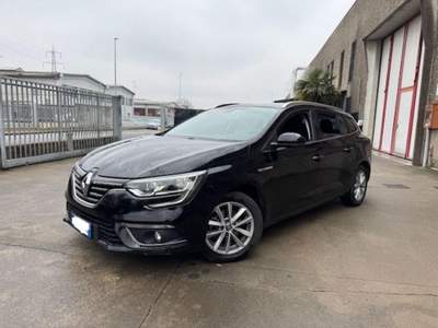 Renault Mégane Mégane Sporter TCe 140 CV EDC FAP Intens Nero usata BELLUSCO