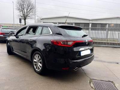 Renault Mégane Mégane Sporter TCe 140 CV EDC FAP Intens Nero usata BELLUSCO