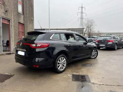 Renault Mégane Mégane Sporter TCe 140 CV EDC FAP Intens Nero usata BELLUSCO