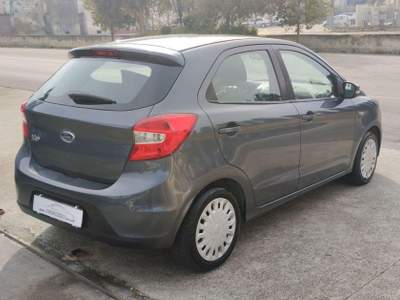 Ford Ka Ka+ 1.2 Ti-VCT 85 CV Black & White - White Grigio usata Saviano