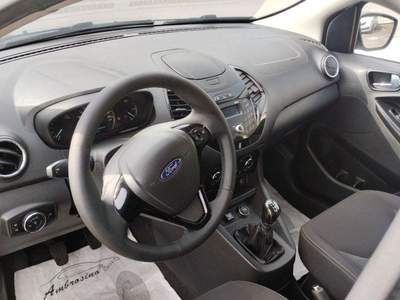 Ford Ka Ka+ 1.2 Ti-VCT 85 CV Black & White - White Grigio usata Saviano
