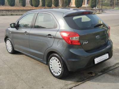 Ford Ka Ka+ 1.2 Ti-VCT 85 CV Black & White - White Grigio usata Saviano