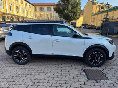 Peugeot 2008 PureTech 130 S&S EAT8 Allure Pack Bianco usata Milano
