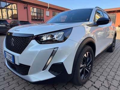 Peugeot 2008 PureTech 130 S&S EAT8 Allure Pack Bianco usata Milano