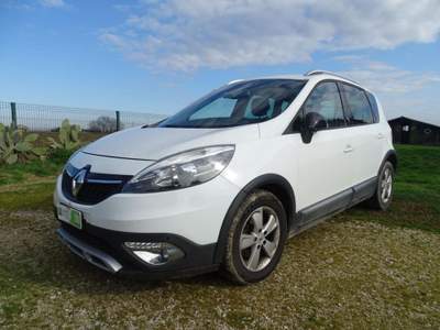 Renault Scénic Scénic 1.5 dCi 110cv Cross Energy Bianco usata Castel Maggiore