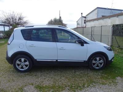 Renault Scénic Scénic 1.5 dCi 110cv Cross Energy Bianco usata Castel Maggiore