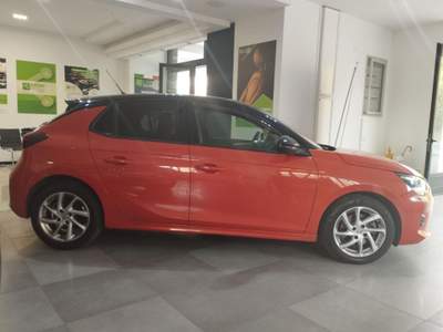 Opel Corsa 1.5 D 100 CV GS Line NEOPATENTATI Arancione usata Amantea CS