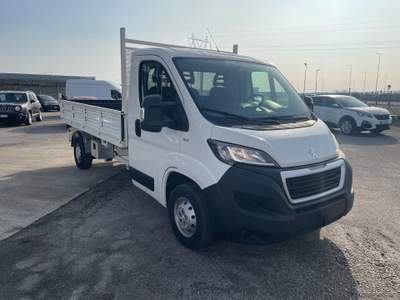 Peugeot Boxer 435 2.2 BlueHDi 140 S&S PM Cabinato prezzo + IVA Bianco usata Crema