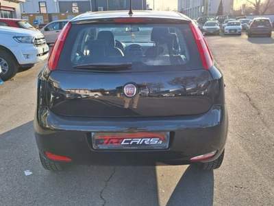 Fiat Punto 1.4 8V Natural Power PERMUTE NEOPATENTATI Nero usata Parma