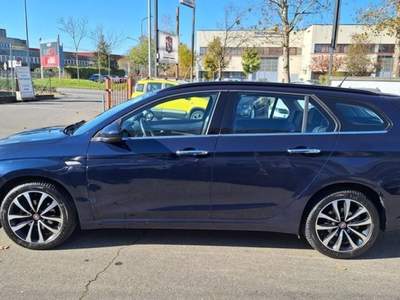 Fiat Tipo 1.6 Mjt S&S SW Lounge PERMUTE Blu/Azzurro usata Parma