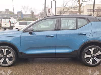Volvo XC40 Recharge Pure Electric Single Motor FWD Plus PERMU Blu/Azzurro usata Parma