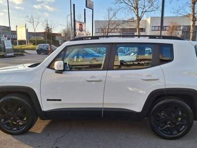 Jeep Renegade 1.6 Mjt 120 CV Night Eagle PERMUTE OK NEOPATENTATI Bianco usata Parma