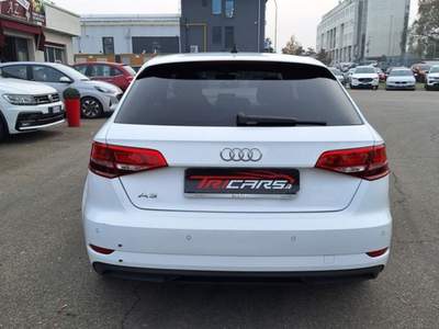 Audi A3 SPB 30 g-tron S tronic Business PERMUTE UNICOPROPR Bianco usata Parma