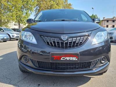 Lancia Ypsilon 1.0 FireFly Hybrid Oro PERMUTE NEOPATENTATI Nero usata Parma