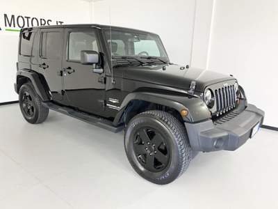 Jeep Wrangler Unlimited 2.8 CRD DPF Sahara Auto Nero usata Parma