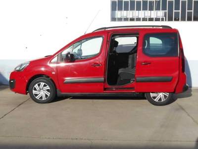 Citroen Berlingo Multispace BlueHDi 100 XTR FINAZ Rosso usata Carignano