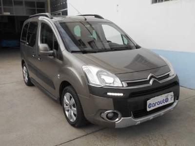 Citroen Berlingo Multispace 1.6 HDi 90 XTR FINANZ Beige usata Carignano