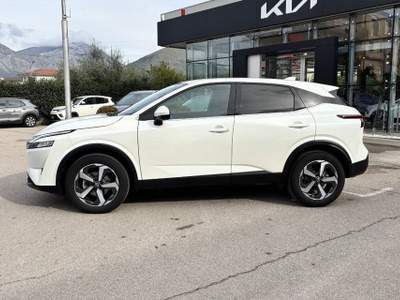 Nissan Qashqai MHEV 140 CV N-Connecta Bianco usata Fondi