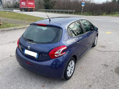Peugeot 208 I 1.4 8V HDi 68CV 5p. Active UNICO PROPRIETARIO Blu/Azzurro usata PAVIA DI UDINE