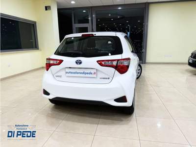 Toyota Yaris 1.5 Hybrid 5 porte Business Bianco usata Matera