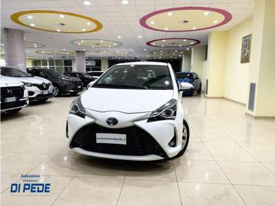 Toyota Yaris 1.5 Hybrid 5 porte Business Bianco usata Matera