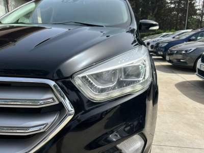 Ford Kuga 2.0 TDCI 150CV AWD Powershift Nero usata Caltagirone
