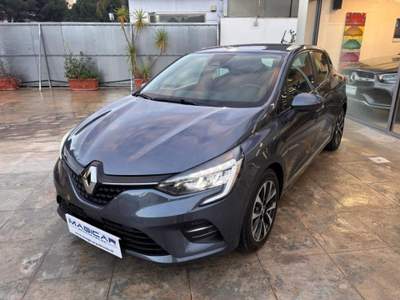 Renault Clio Full Hybrid E-Tech 140 CV 5 porte Zen Blu/Azzurro usata Palermo