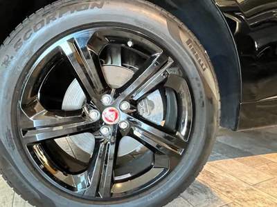 Jaguar F-Pace 2.0 D 180 CV AWD aut. R-Sport-iva esp. compresa Nero usata Borgo San Dalmazzo