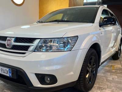 Fiat Freemont 2.0 Multijet 140 CV Lounge  7 POSTI GANCIO TRAINO Bianco usata Borgo San Dalmazzo