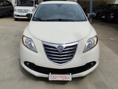 Lancia Ypsilon 1.3 MJT 16V S&S 95cv 5 porte Bianco usata Scorrano