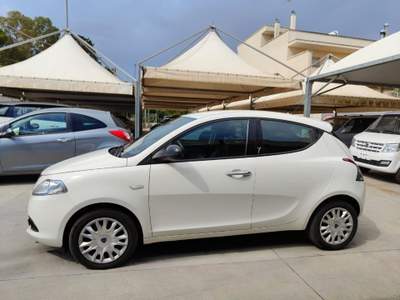 Lancia Ypsilon 1.3 MJT 16V S&S 95cv 5 porte Bianco usata Scorrano