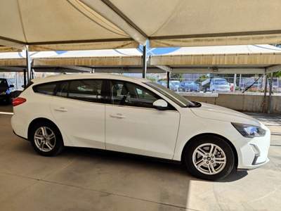 Ford Focus 1.5 EcoBlue 120 CV SW Business Bianco usata Scorrano