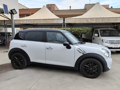 MINI One R60 1.6 90CV Bianco usata Scorrano